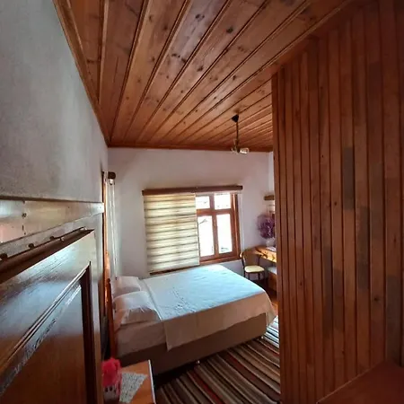 Rum i privatbostad Tarihi Taskiran
